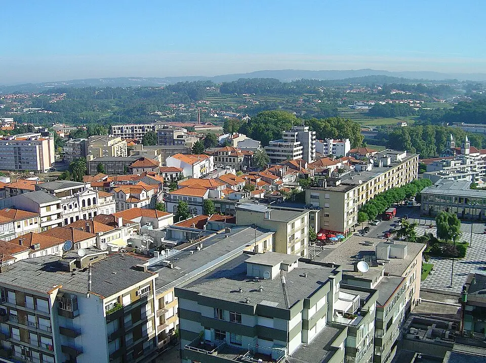 Santo Tirso, Couto (Santa Cristina e São Miguel) e Burgães
