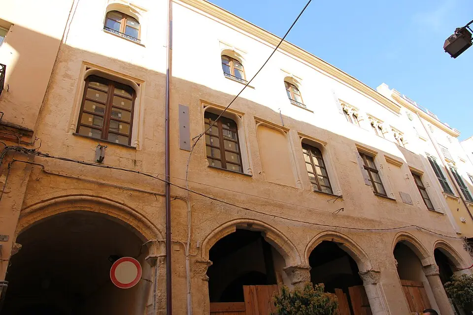 casa Farris
