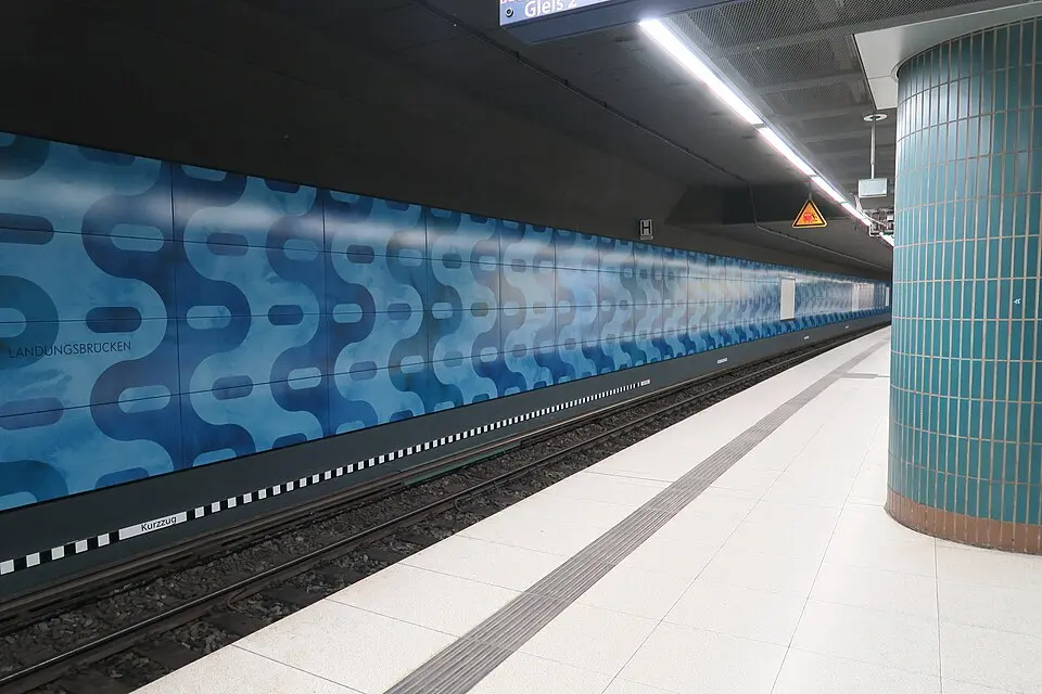 S-Bahnhof Landungsbrücken
