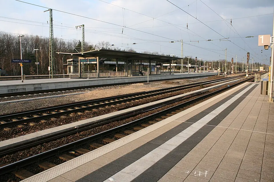 Bahnhof Frankfurt (Main) Stadion