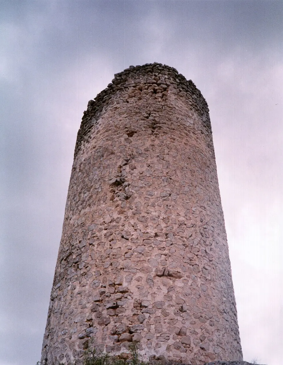 Image: Rowanwindwhistler · CC BY-SA 3.0 Watchtower of Arrebatacapas