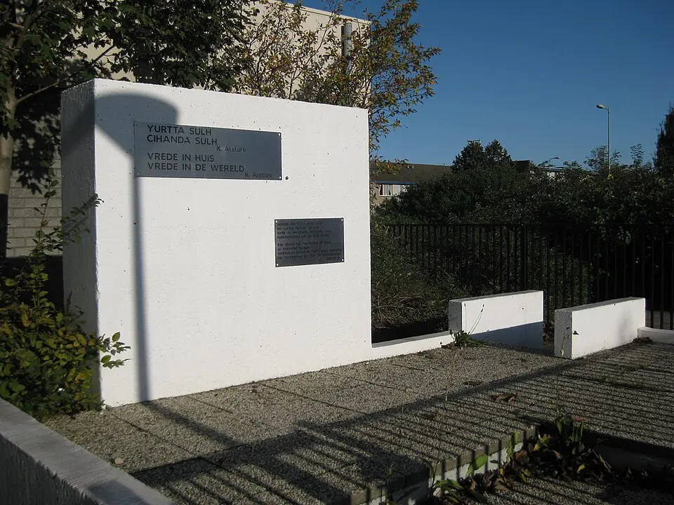 Gedenkteken Atatürk