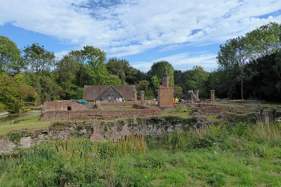 Scadbury Manor moated site and fishponds