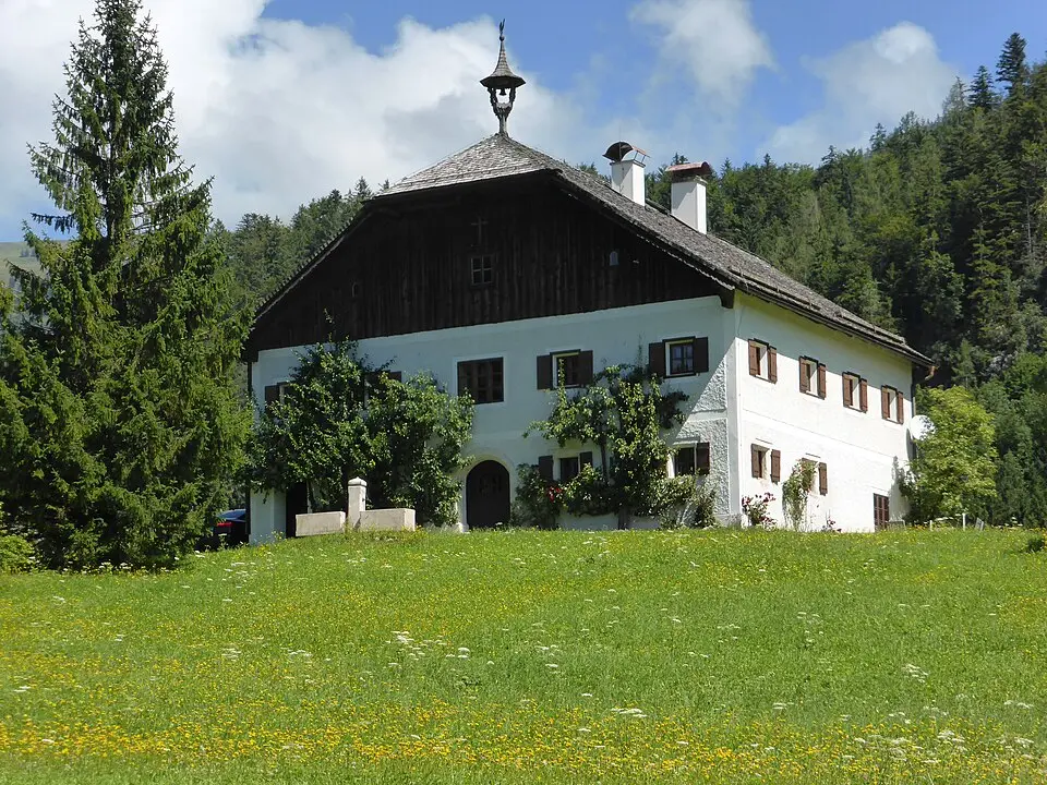 Bild: Luckyprof · CC BY-SA 3.0 AT Bauernhaus Kronreif, Altes Schulhaus