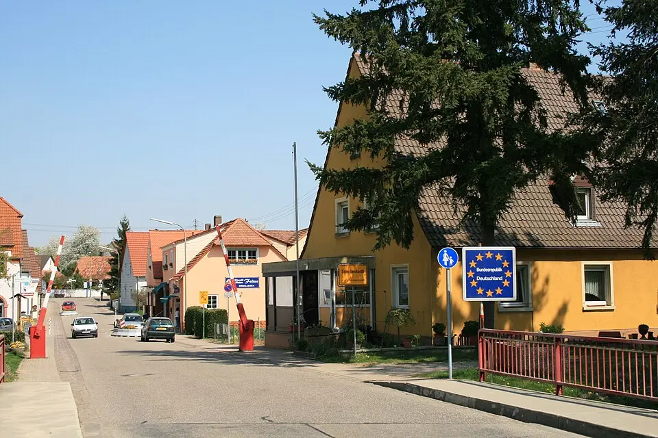 Image: Badener · CC BY-SA 3.0 Scheibenhardt