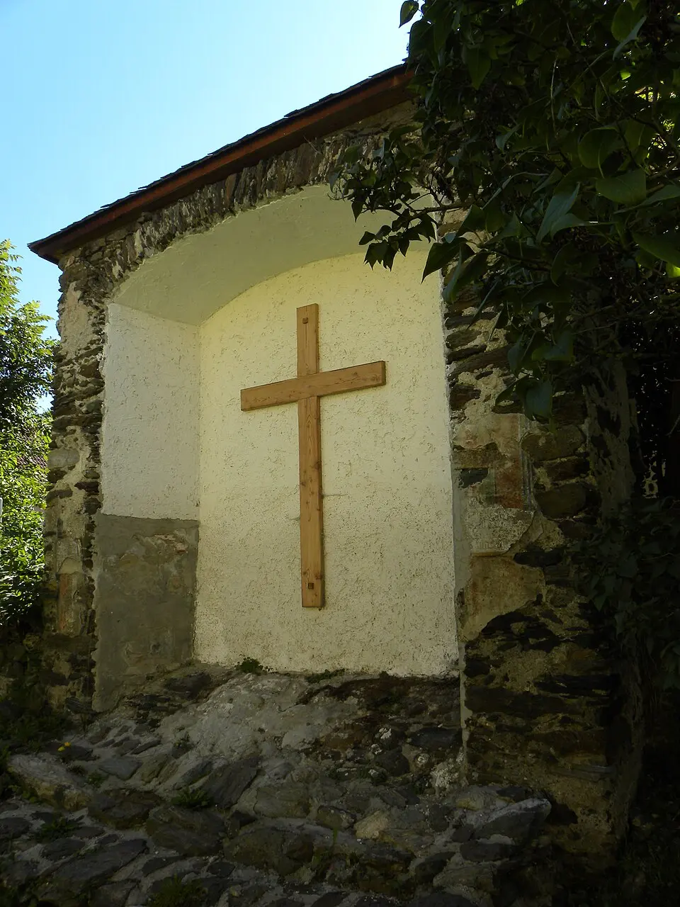 Obrázok: Haeferl · CC BY-SA 3.0 AT Friedhofskreuz