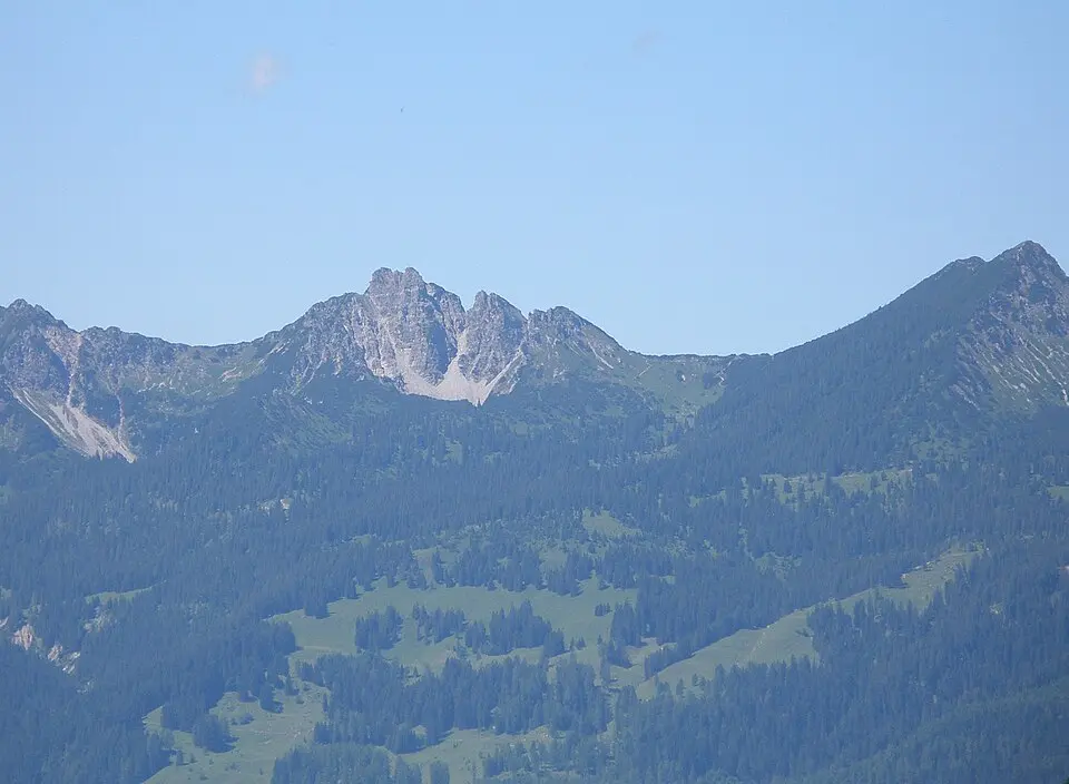 Bild: Falense · CC BY-SA 3.0 Schillerkopf