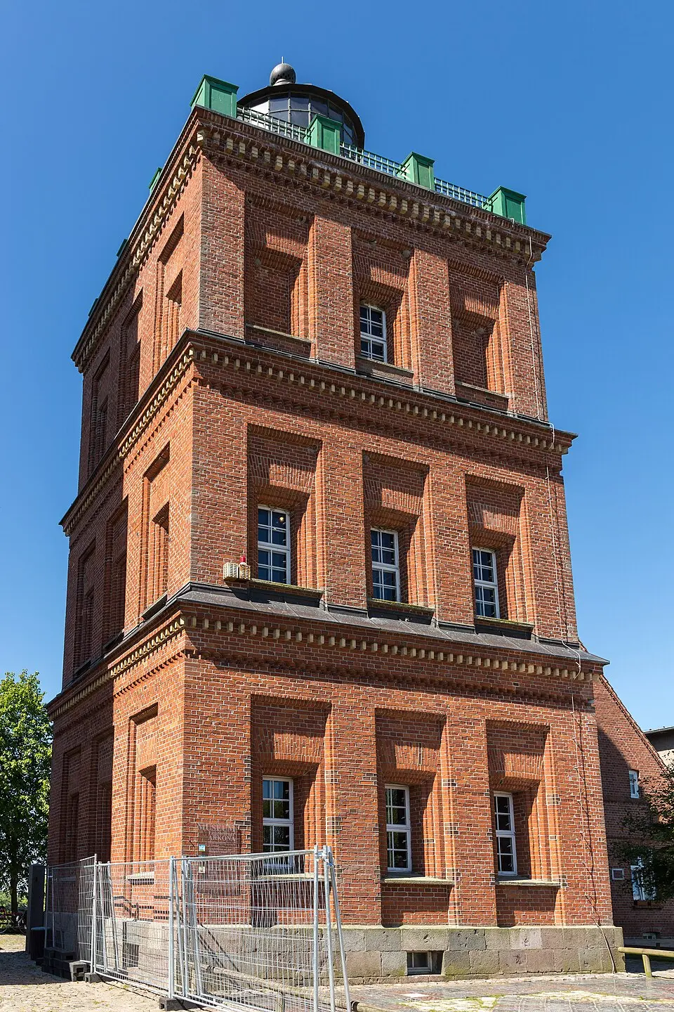 Image: Ansgar Koreng · CC BY-SA 3.0 DE Schinkel Tower