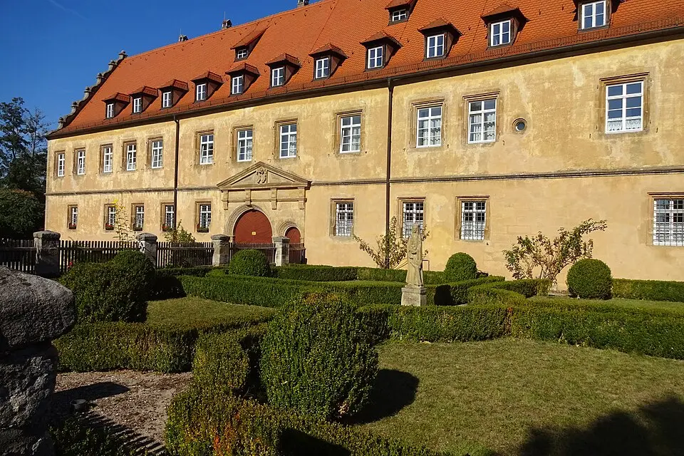 Ehemaliges Klostergebäude