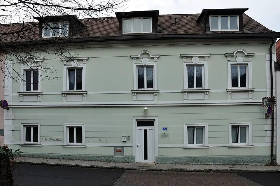 Adelwanger-Haus im Hoffeld, Altes Betschwesternhaus