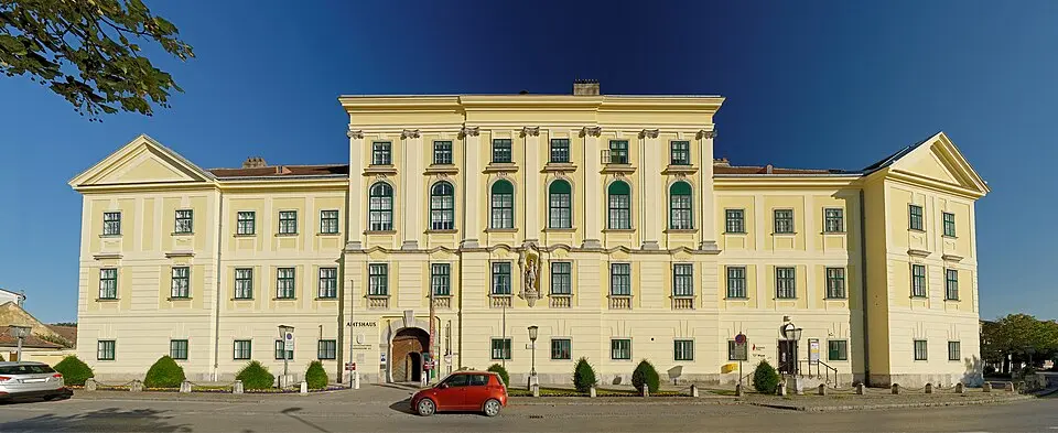 Schloss Mannersdorf am Leithagebirge