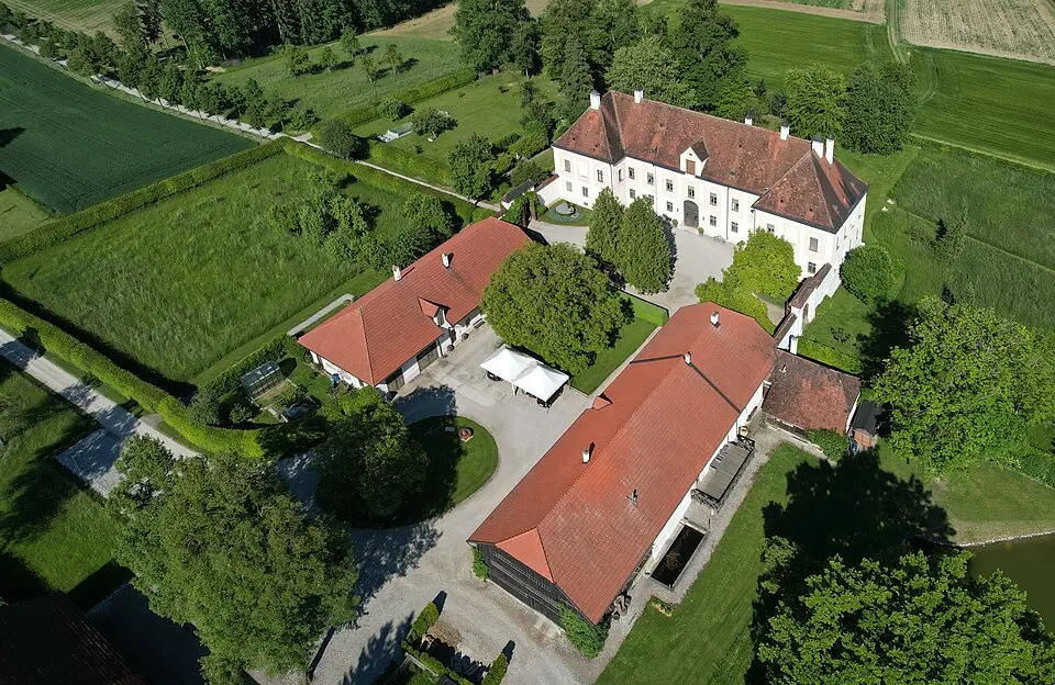 Slika: Hans Koberger · CC BY-SA 4.0 Schloss Achleiten bei Limbach