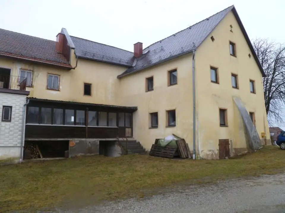 Obrázok: MyName (Luckyprof (talk)) · CC BY-SA 3.0 AT Schloss Aichberg