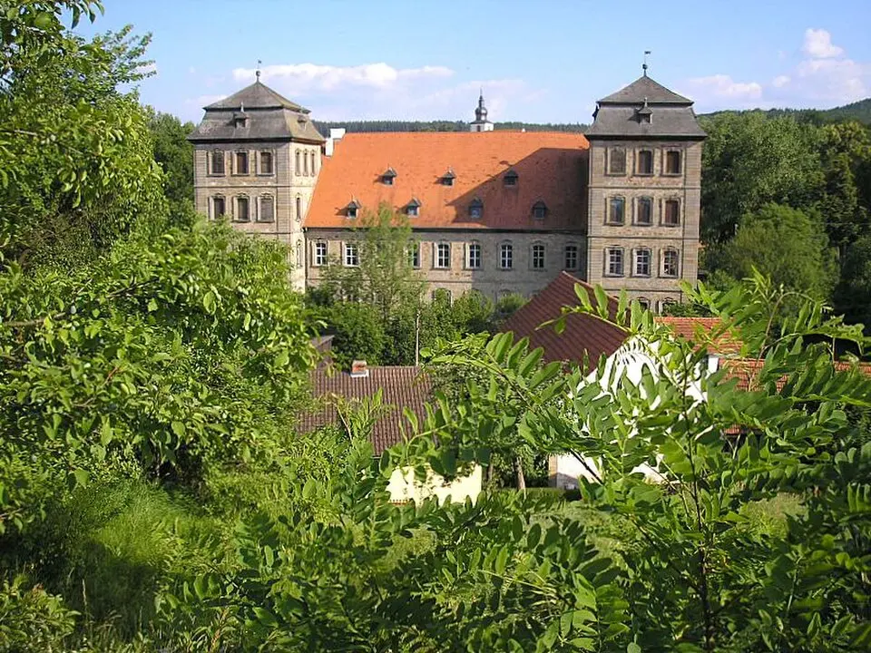 Uploaded by: Dark Avenger~commonswiki · CC BY-SA 3.0 Schloss