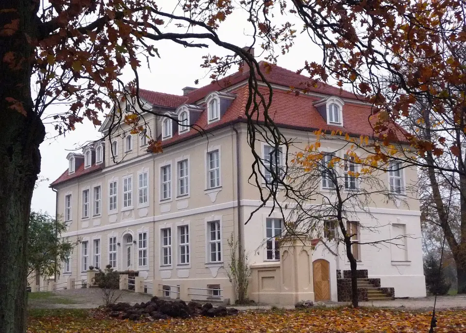 Image: Babuba · CC0 Schloss Grube