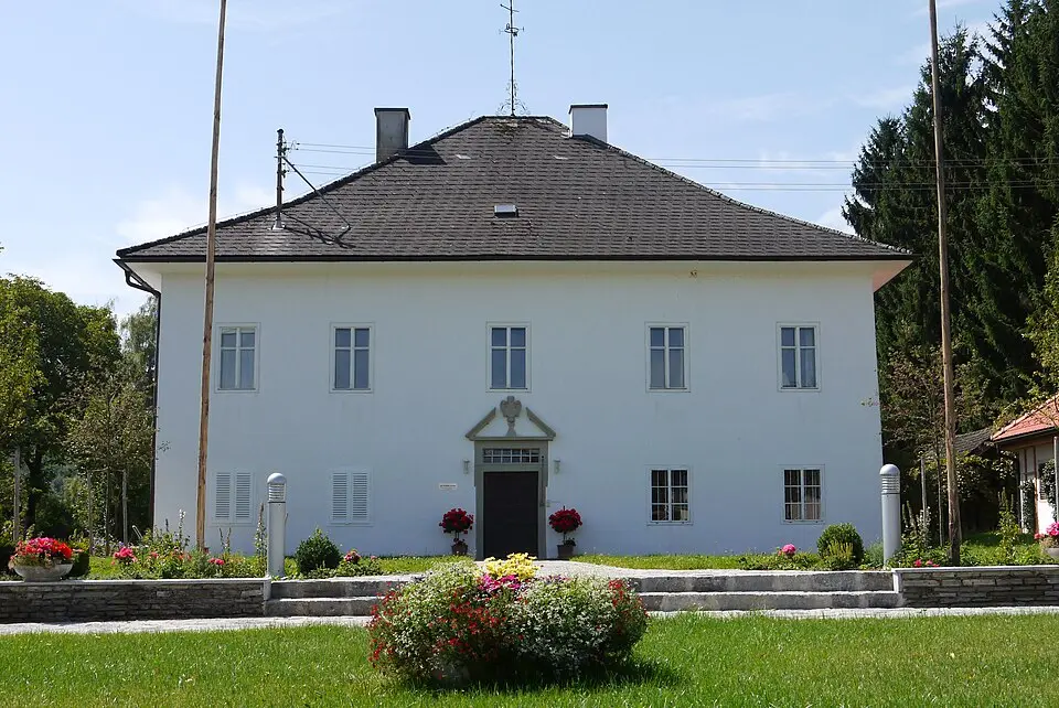 Pfarrhof mit Waschküche