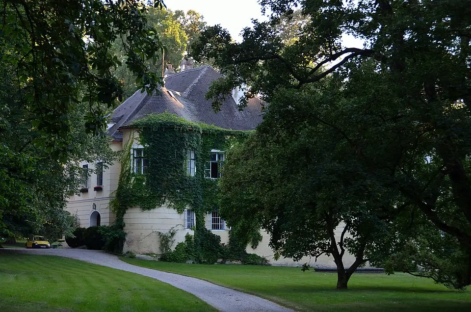 Schloss Jeutendorf