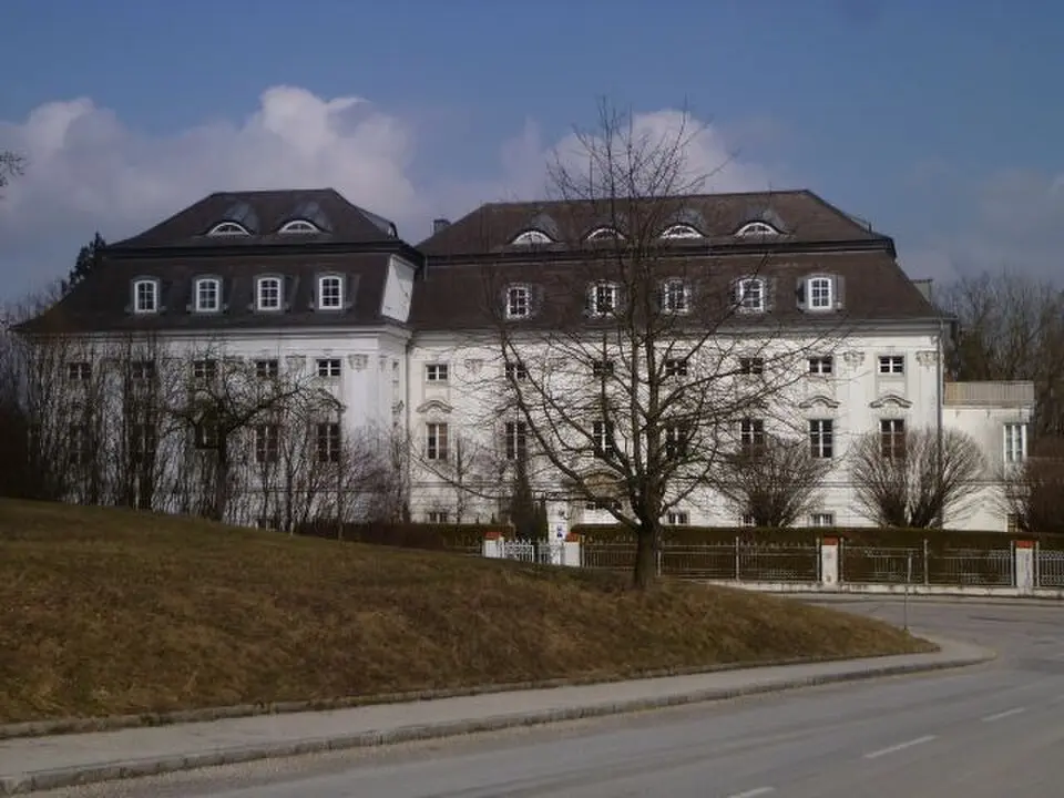 Schloss Traunegg