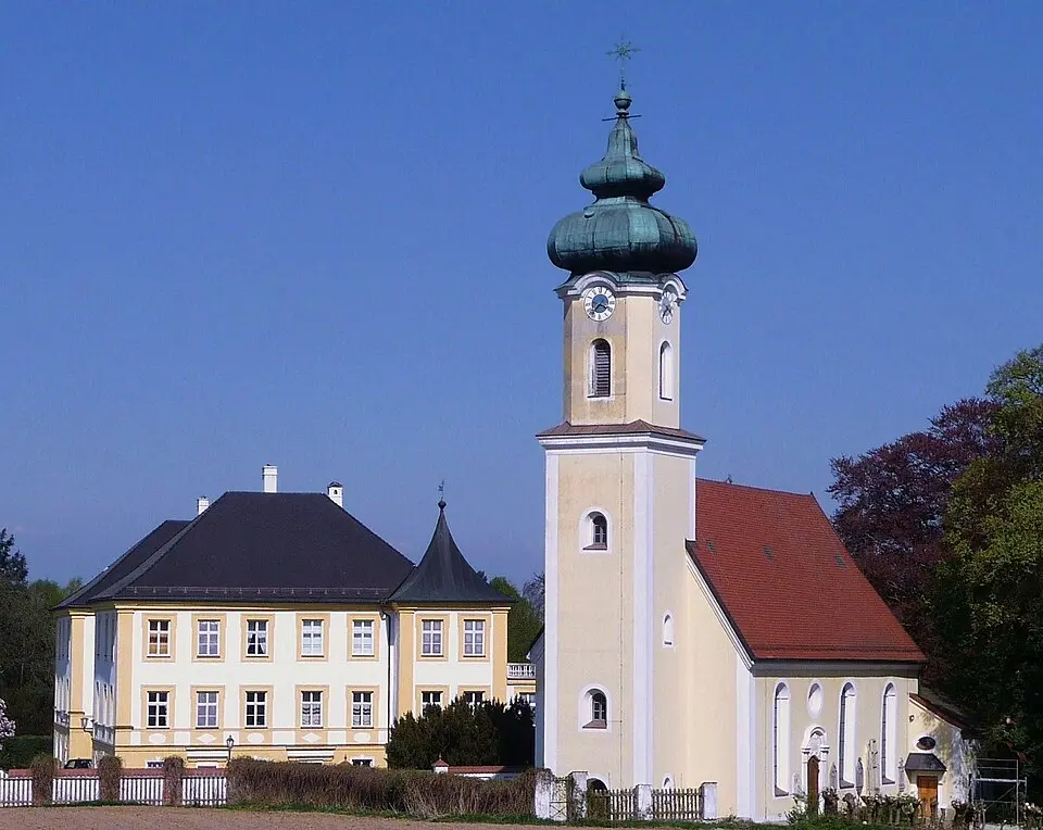 Obrázok: Konrad Lackerbeck · CC BY 3.0 Schloss Schönburg