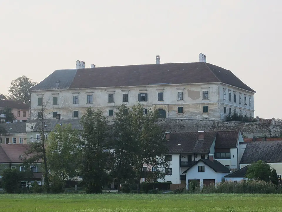 Slika: Kwerdenker · CC BY-SA 3.0 Schloss Waidhofen