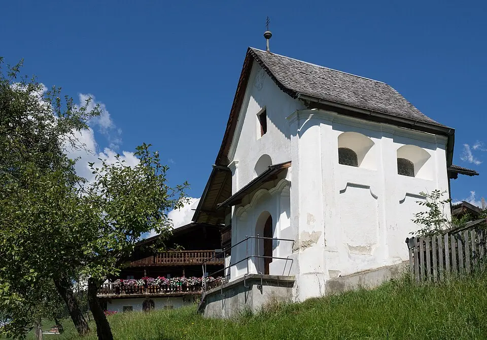 Atzlkapelle, Kapelle Hl. Dreifaltigkeit