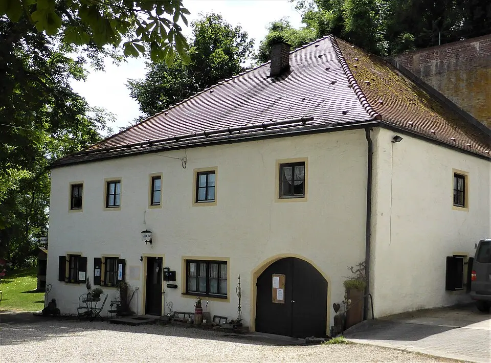 Schloss Leonsberg