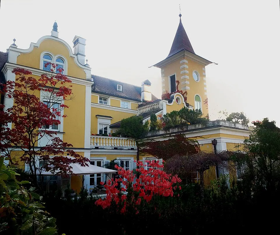 Schloss St. Joseph, Graz