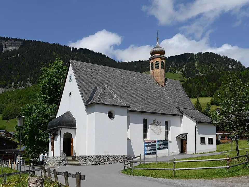 Kuratienkirche Rehmen