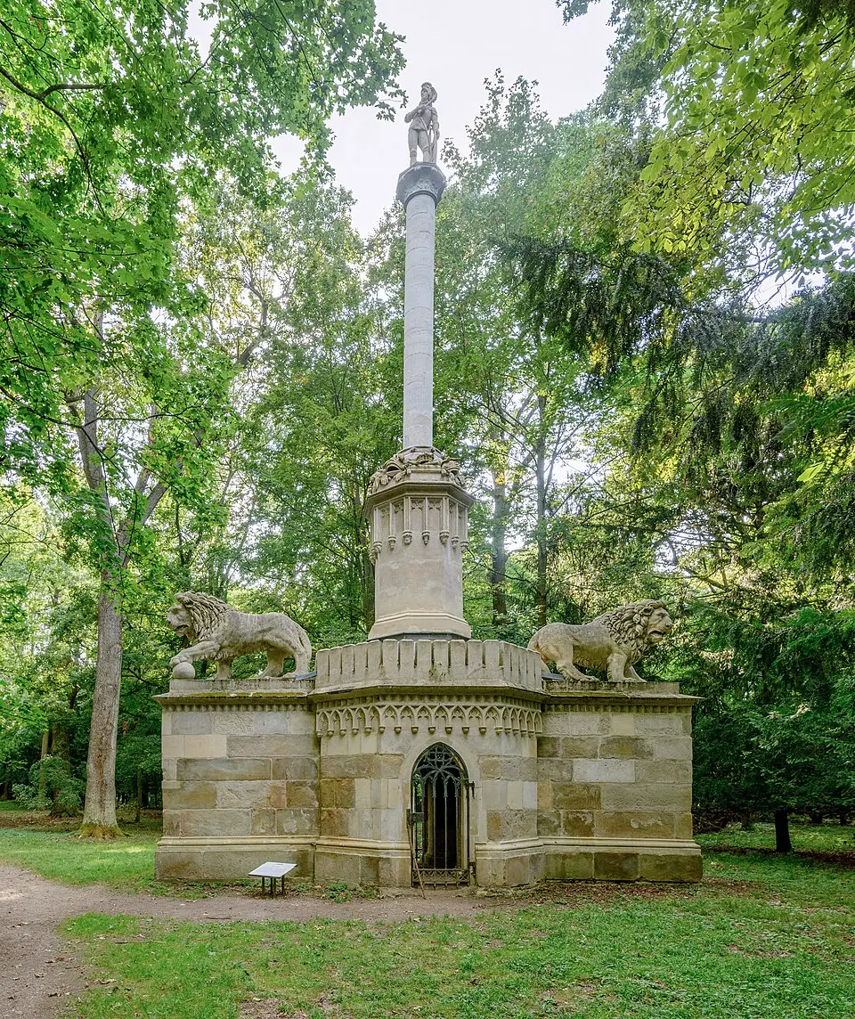 Bild: Henry Kellner · CC BY-SA 4.0 Rittersäule, Laxenburg