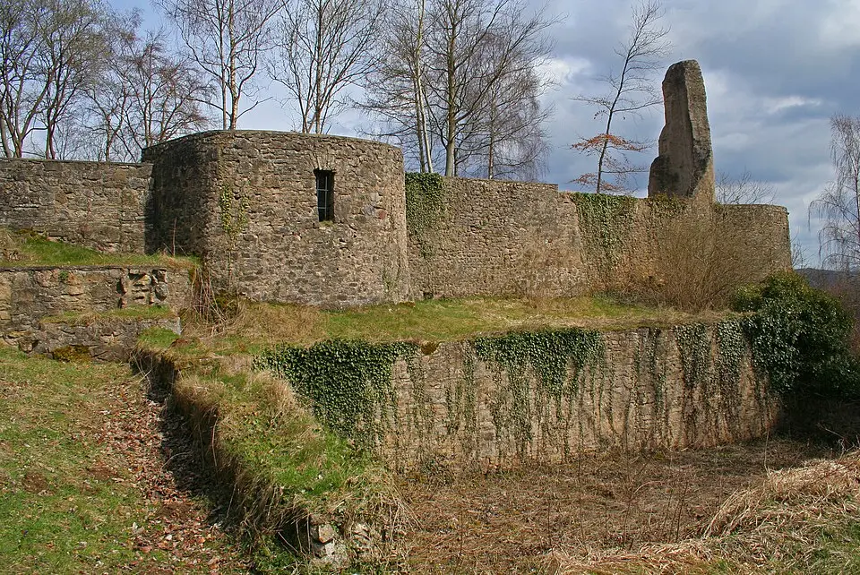Slika: A.Savin · CC BY-SA 3.0 Burg Dollendorf