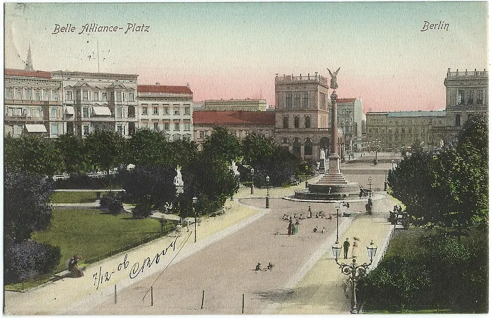 Mehringplatz