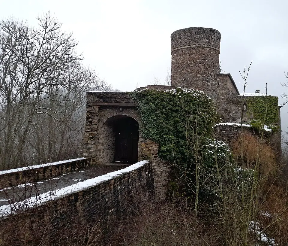 Schuttbourg Castle