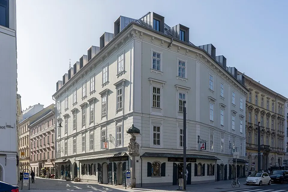 Apotheke, Schutzengelapotheke - ehem. Freihaus Sprinzenstein