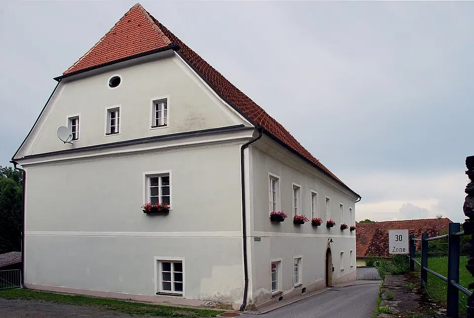Obrázok: Josef Moser · CC BY-SA 3.0 Pfarrhof