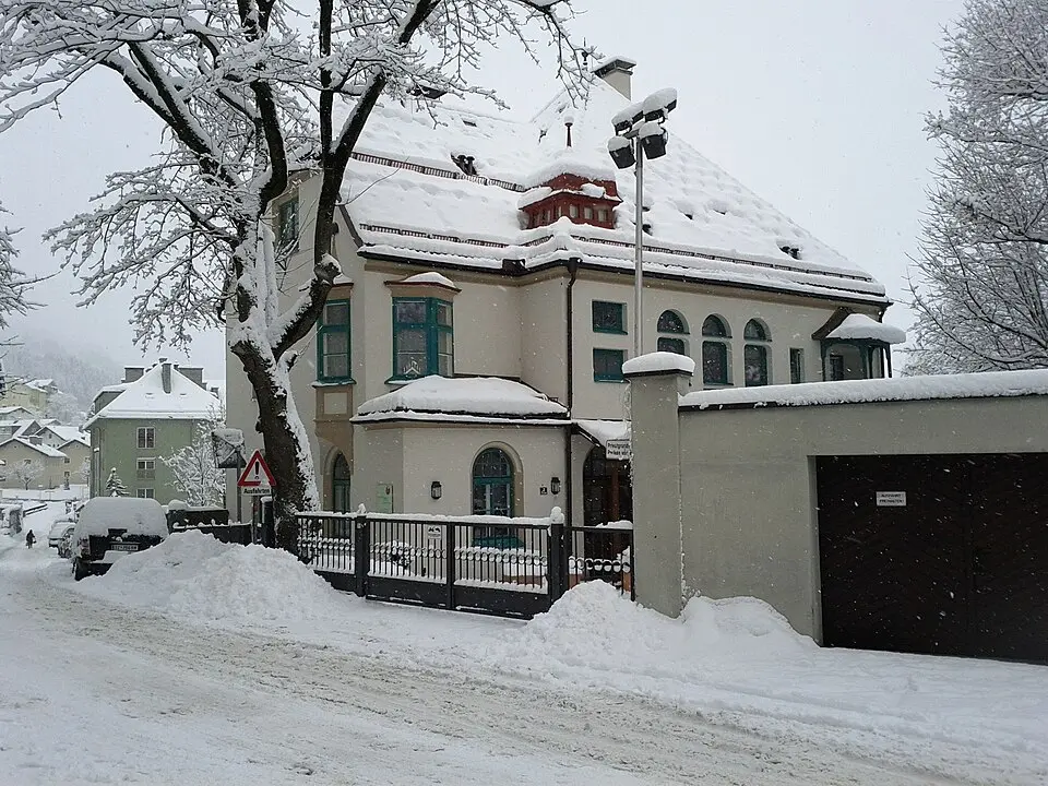 Gilmstraße 2