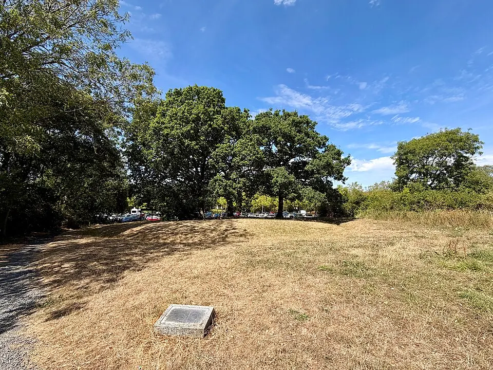 Secklow Hundred Mound