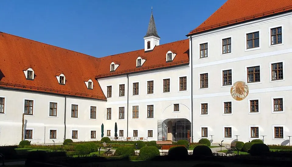 Slika: Bbb · CC BY-SA 3.0 Klosterbauten