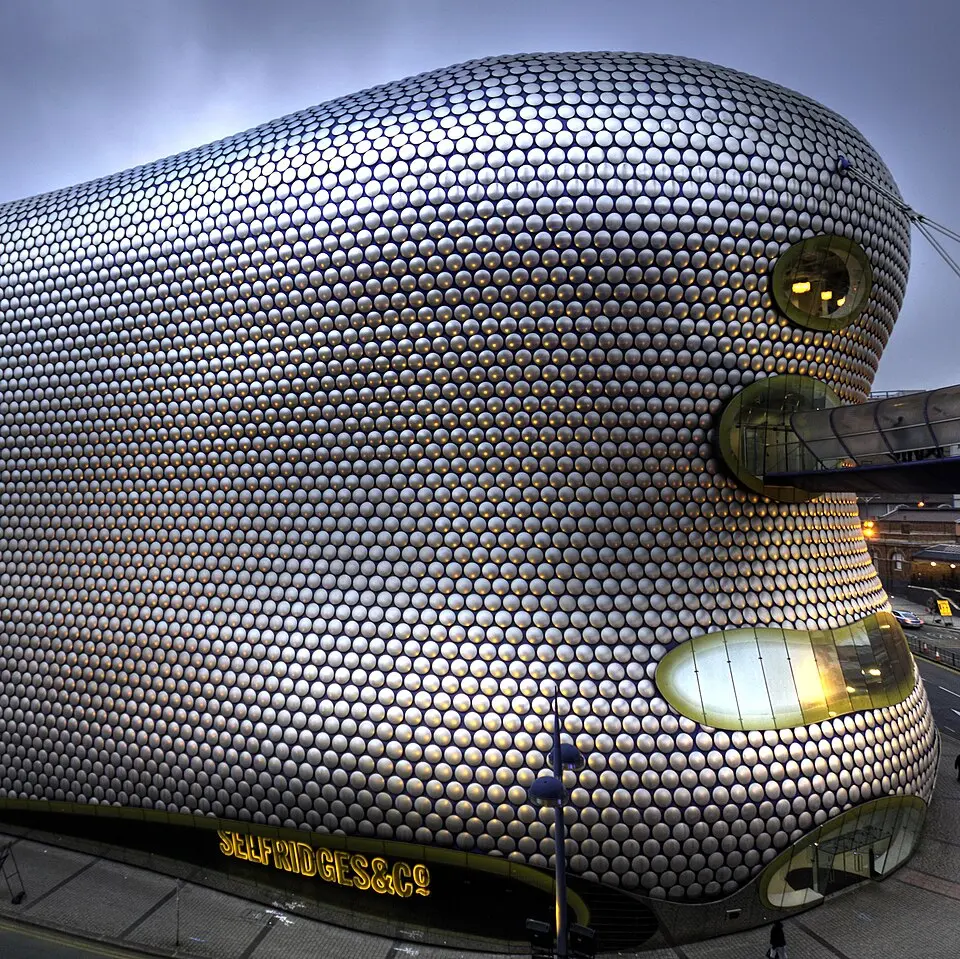Obrázok: Bs0u10e0 · CC BY-SA 4.0 Stier ring
