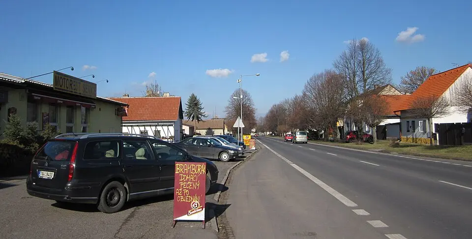 Bild: Pechristener from Poděbrady, CZ · CC BY 2.0 Senice