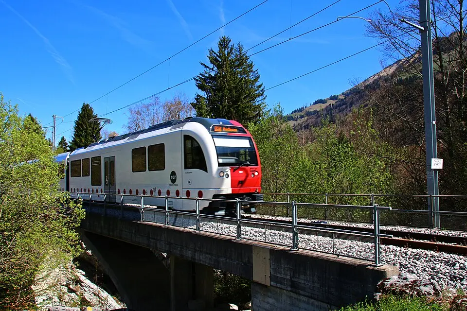 Bahnstrecke Palézieux–Montbovon