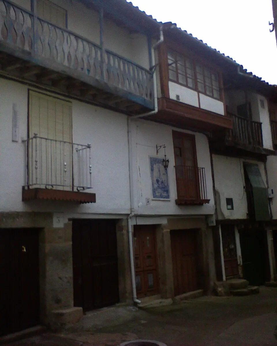 Sequeros