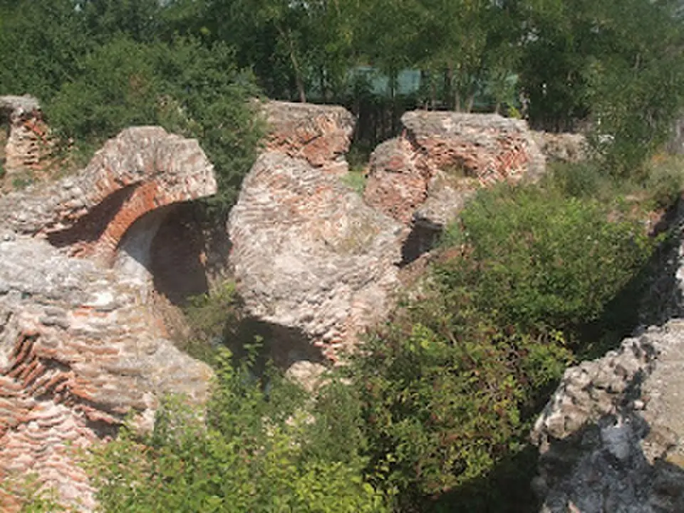 Vărăști