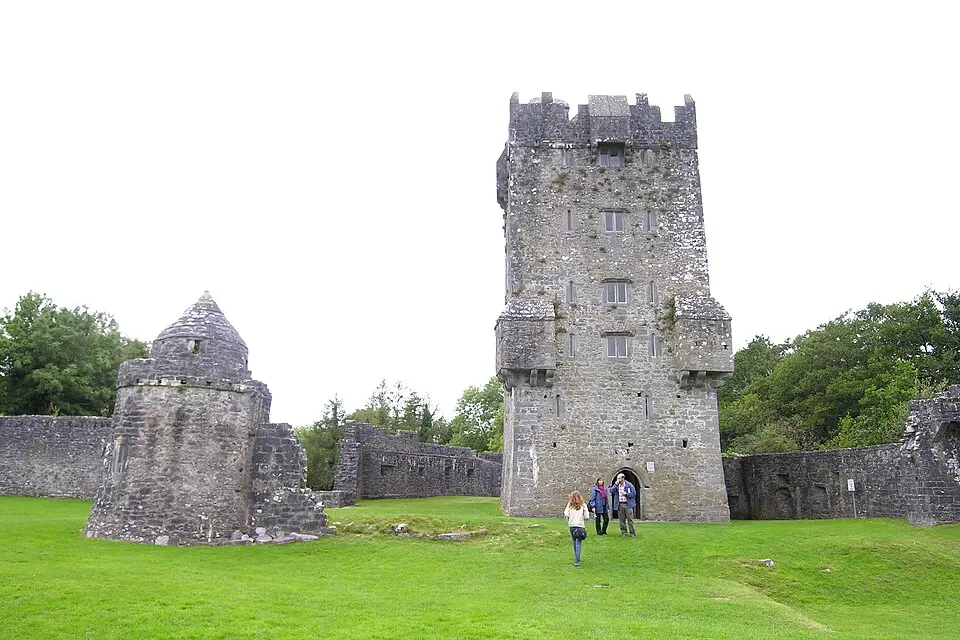 Aughnanure Castle