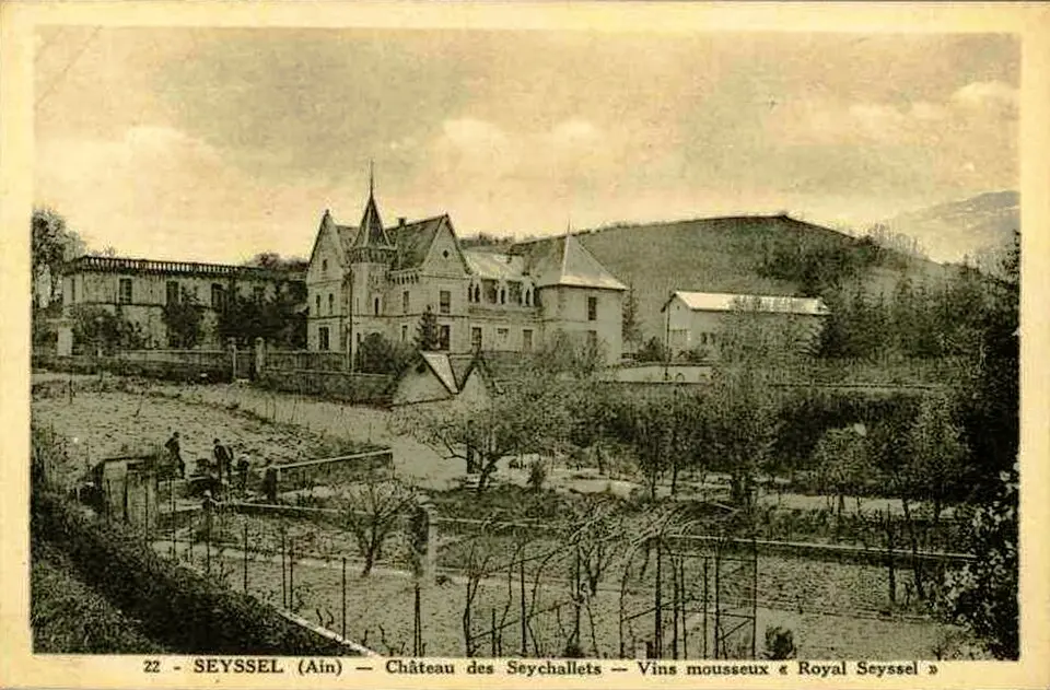 Immagine: Scan old postcard · Public domain château des Seychallets