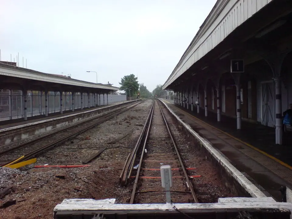 Image: Danny Robinson · CC BY-SA 2.0 Sheerness-on-Sea
