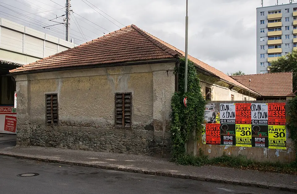 Objekt 9 (Lagerschuppen, Holzlagergebäude)
