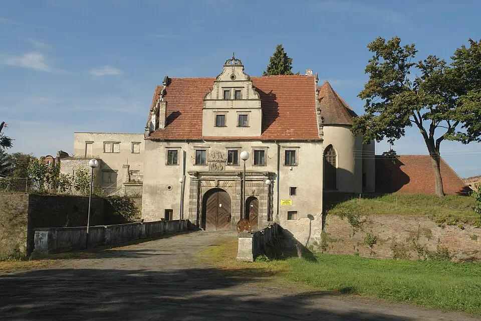 Siedlisko Castle