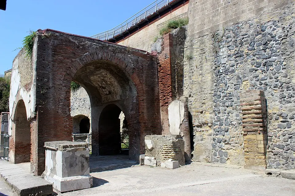 arco Quadrifonte