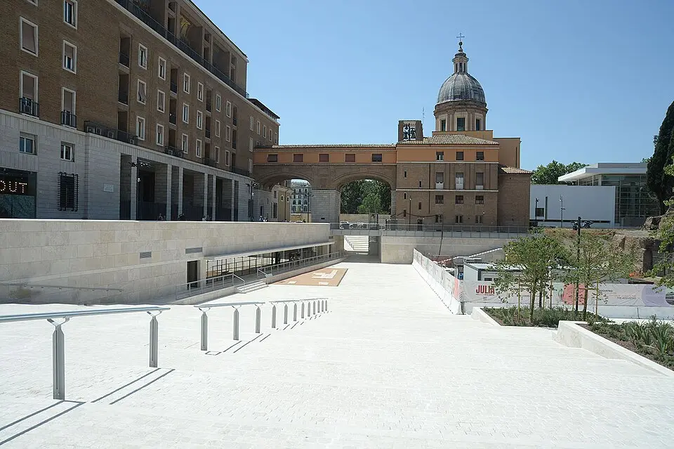 Piazza Augusto Imperatore