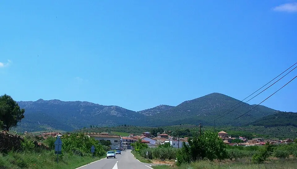 Image: Xufanc · CC BY-SA 3.0 Almonacid de la Sierra